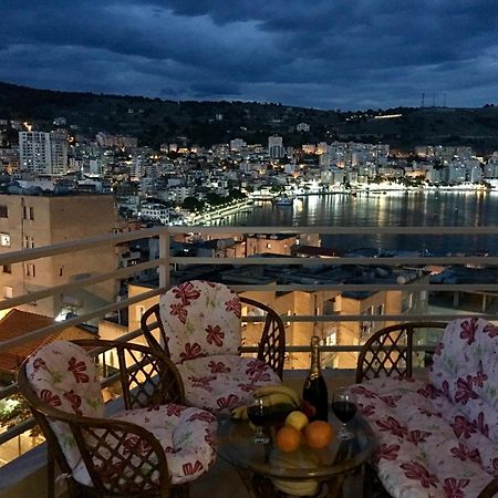 סרנדה Royal Apartment Luxury Holiday For Queen And King מראה חיצוני תמונה